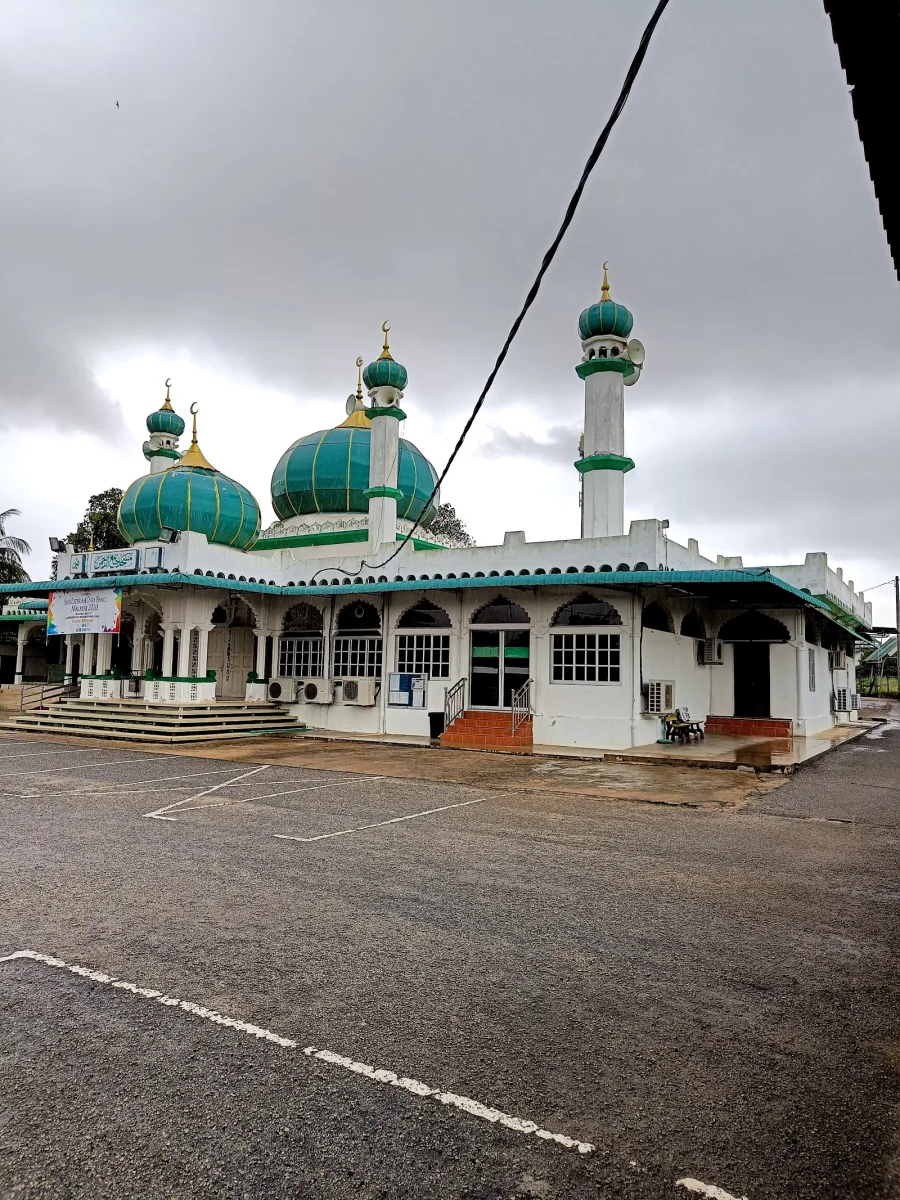 Sumber: Google Places (©2026)