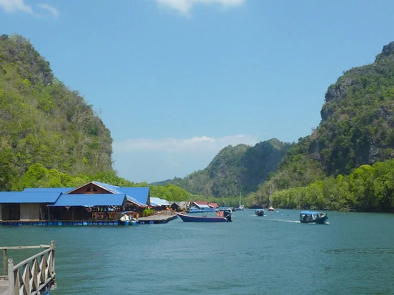 Sumber: Google Places (©2026)