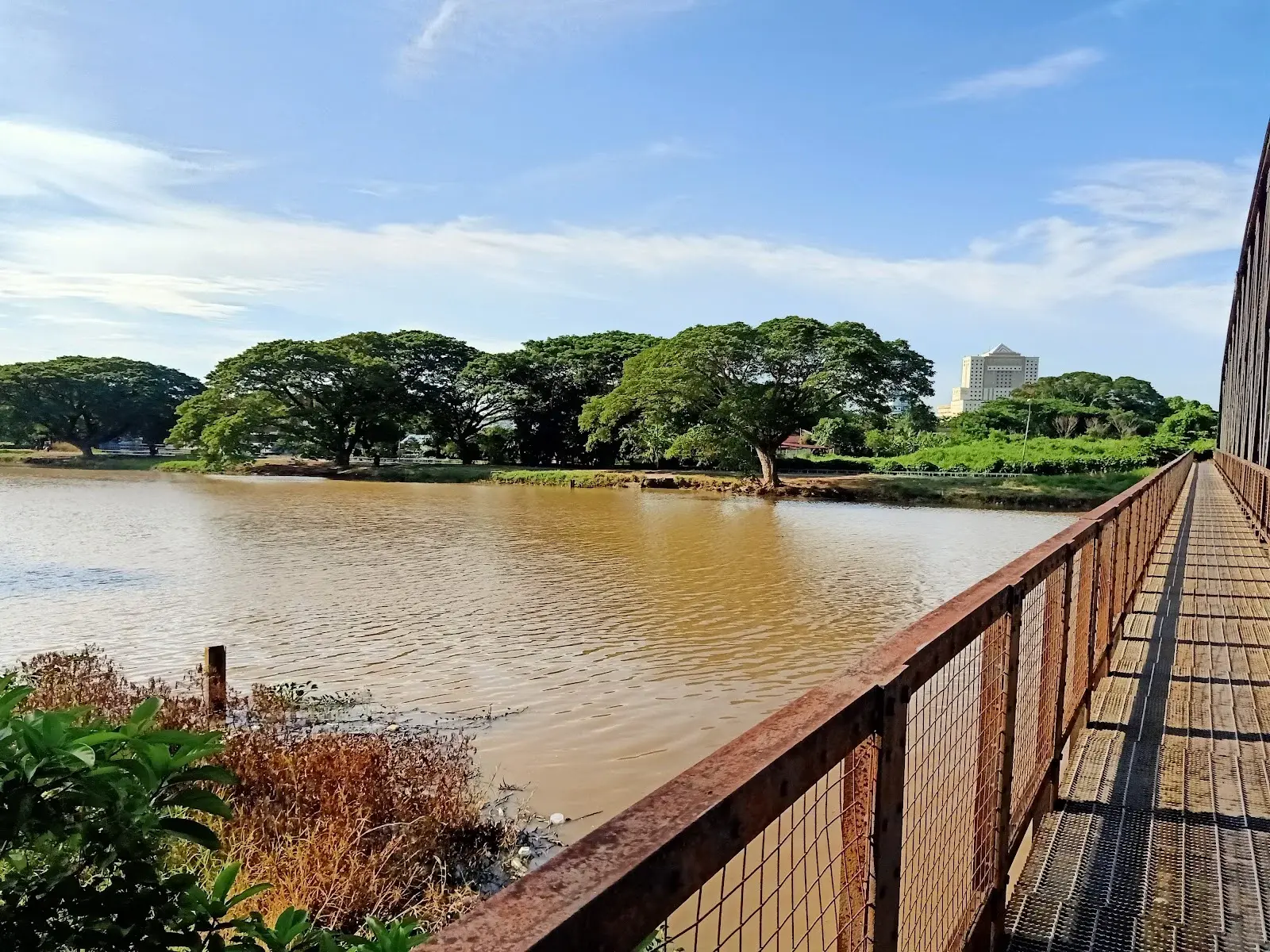 Sumber: Google Places (©2026)
