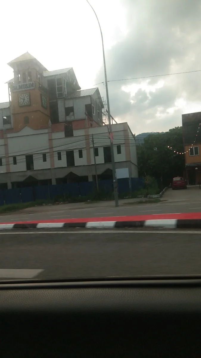 Sumber: Google Places (©2026)