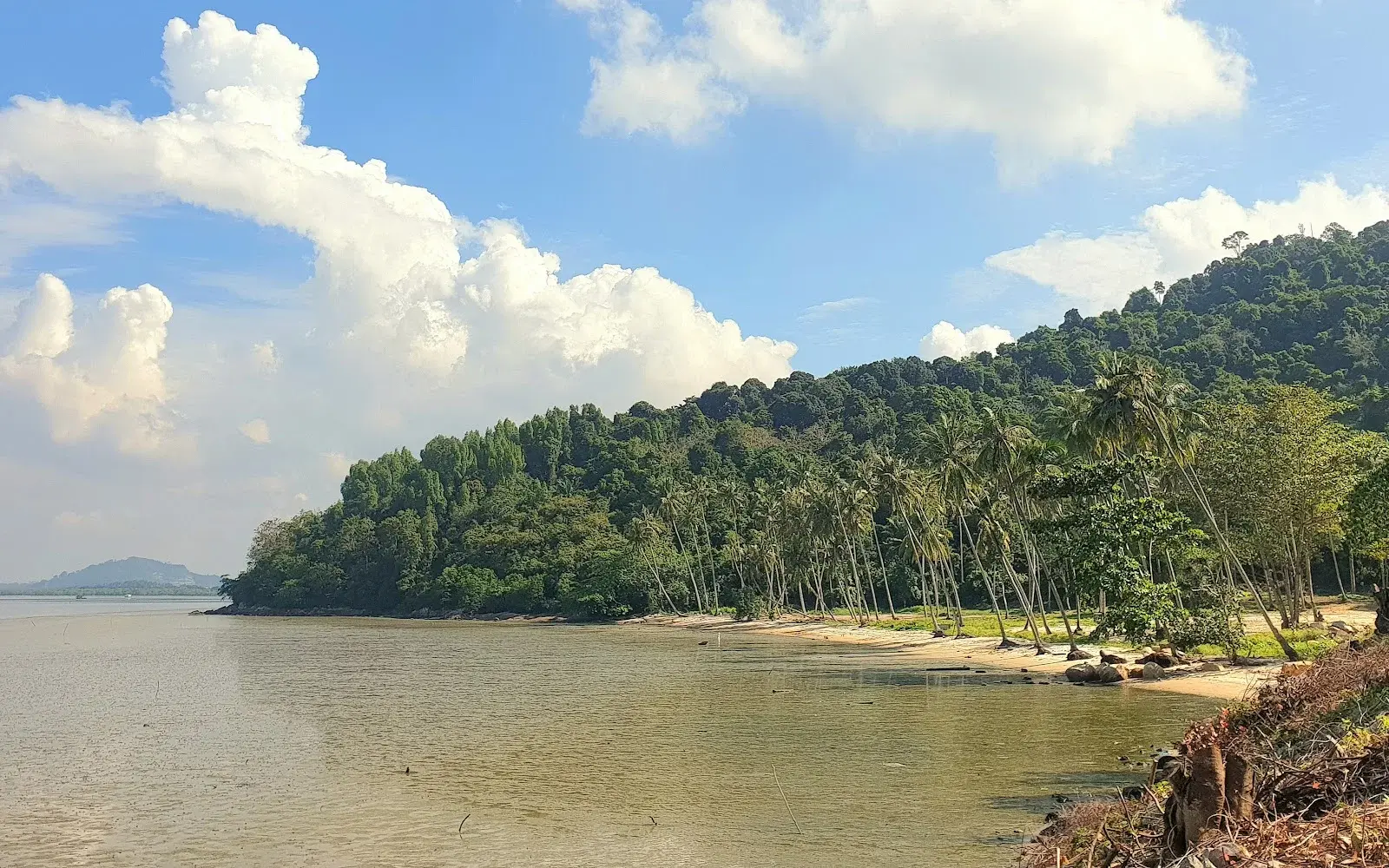 Sumber: Google Places (©2026)