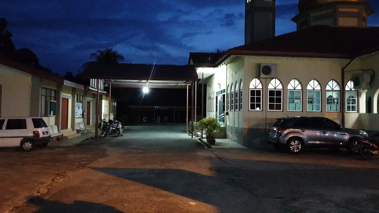 Sumber: Google Places (©2026)