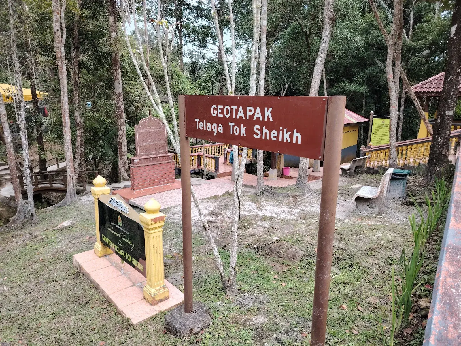 Sumber: Google Places (©2026)