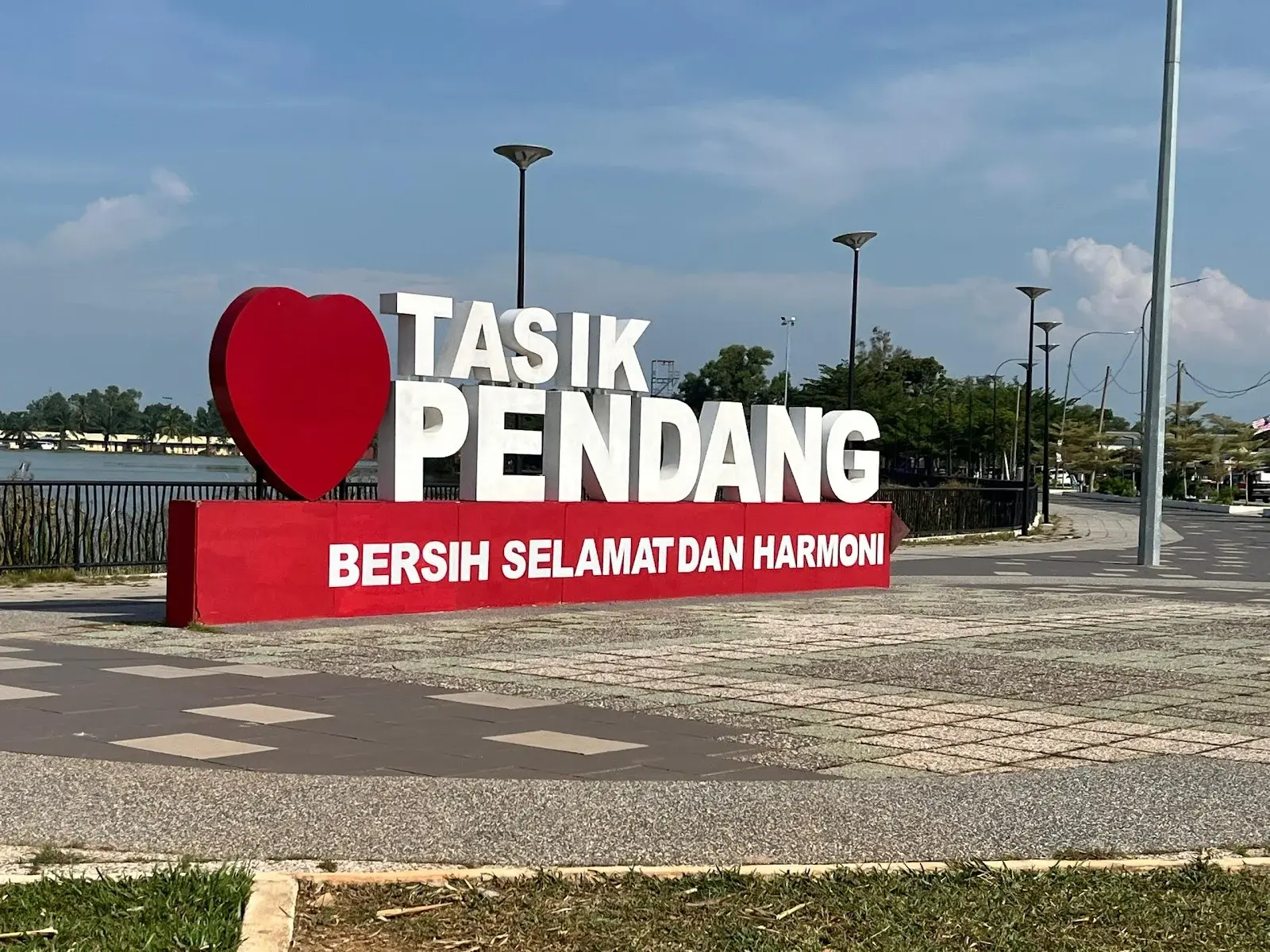 Sumber: Google Places (©2026)