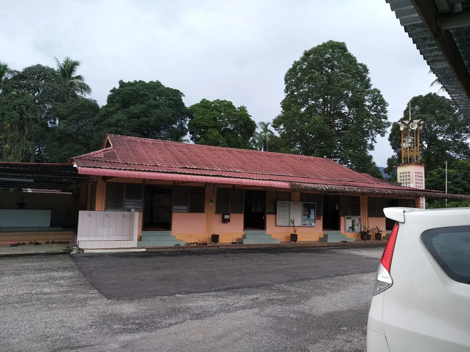 Sumber: Google Places (©2026)