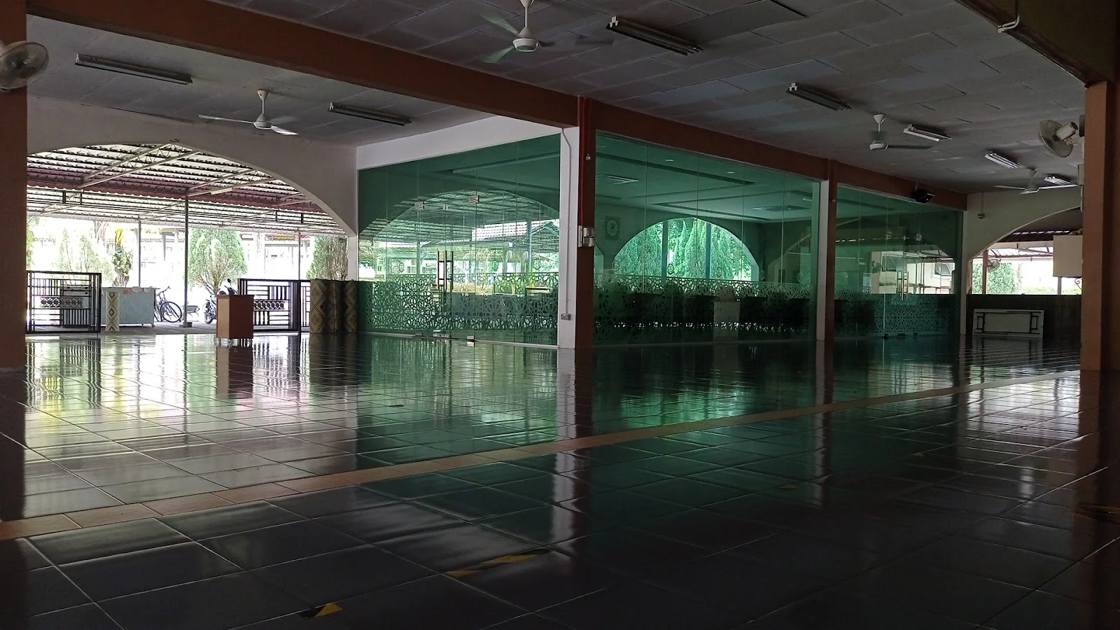 Sumber: Google Places (©2026)
