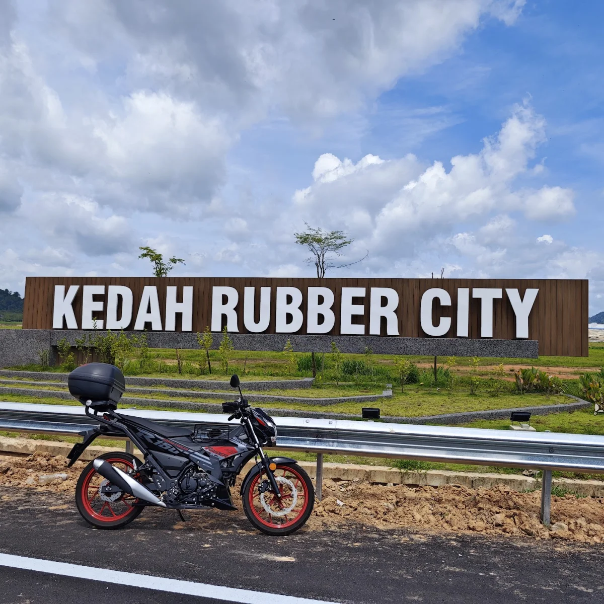 Sumber: Google Places (©2026)