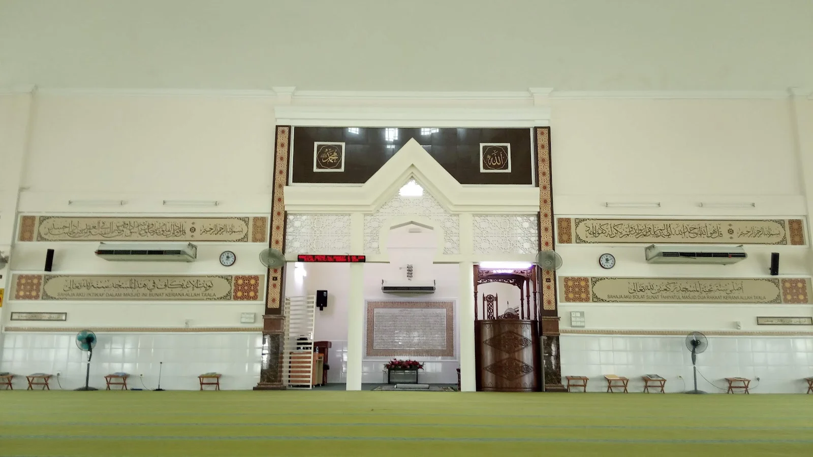 Sumber: Google Places (©2026)