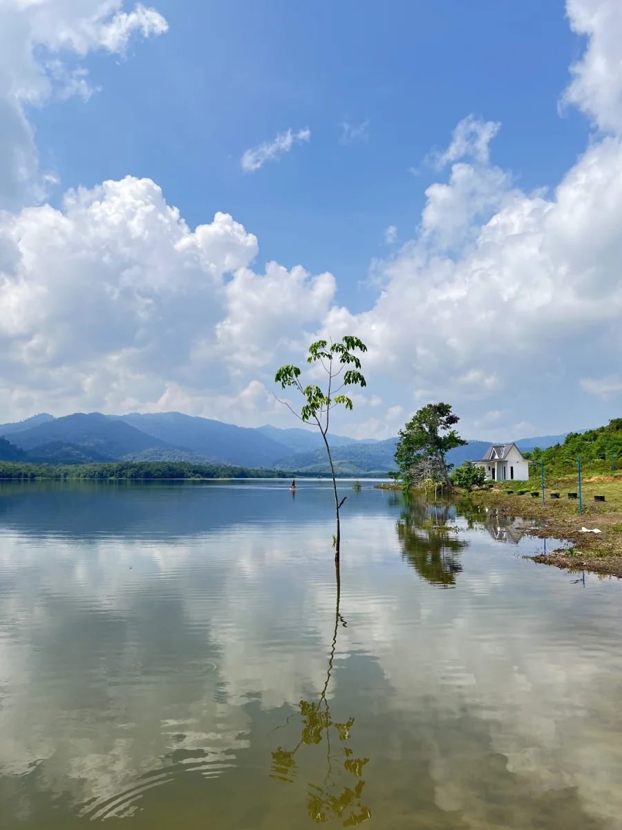 Sumber: Google Places (©2026)