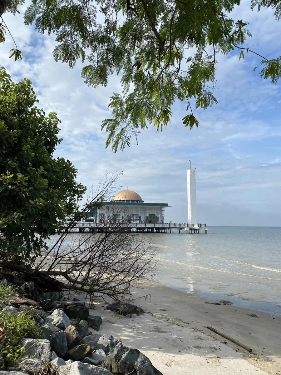 Sumber: Google Places (©2026)