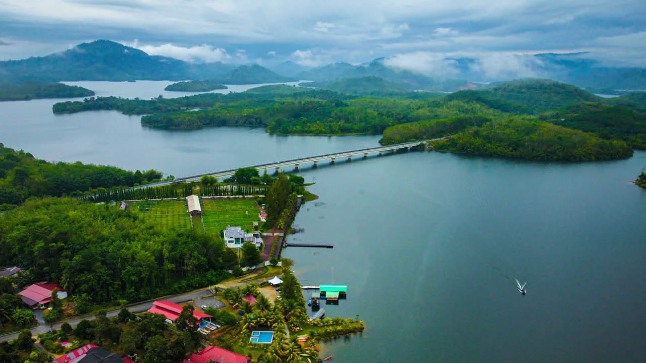 Sumber: Google Places (©2026)