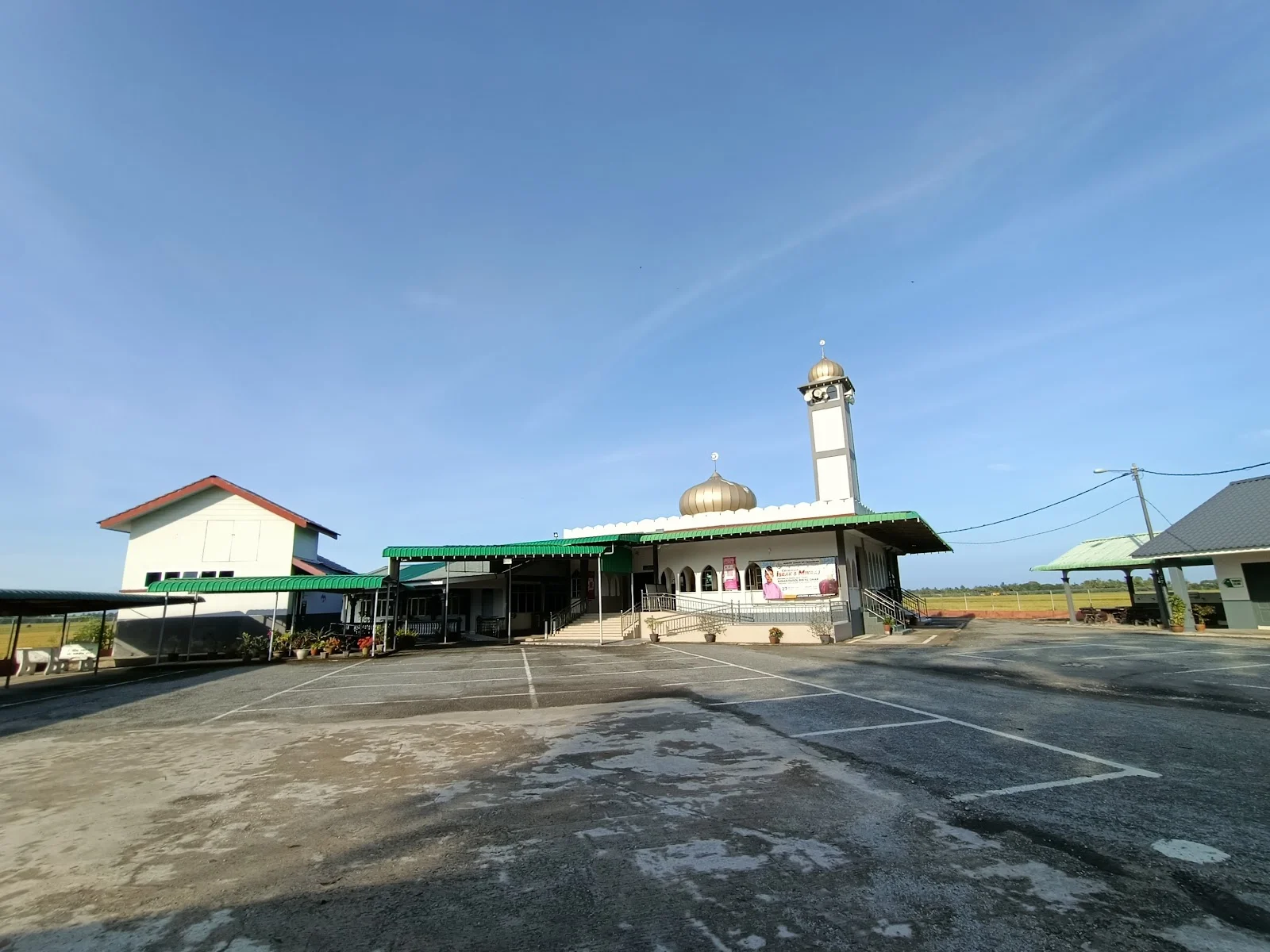 Sumber: Google Places (©2026)