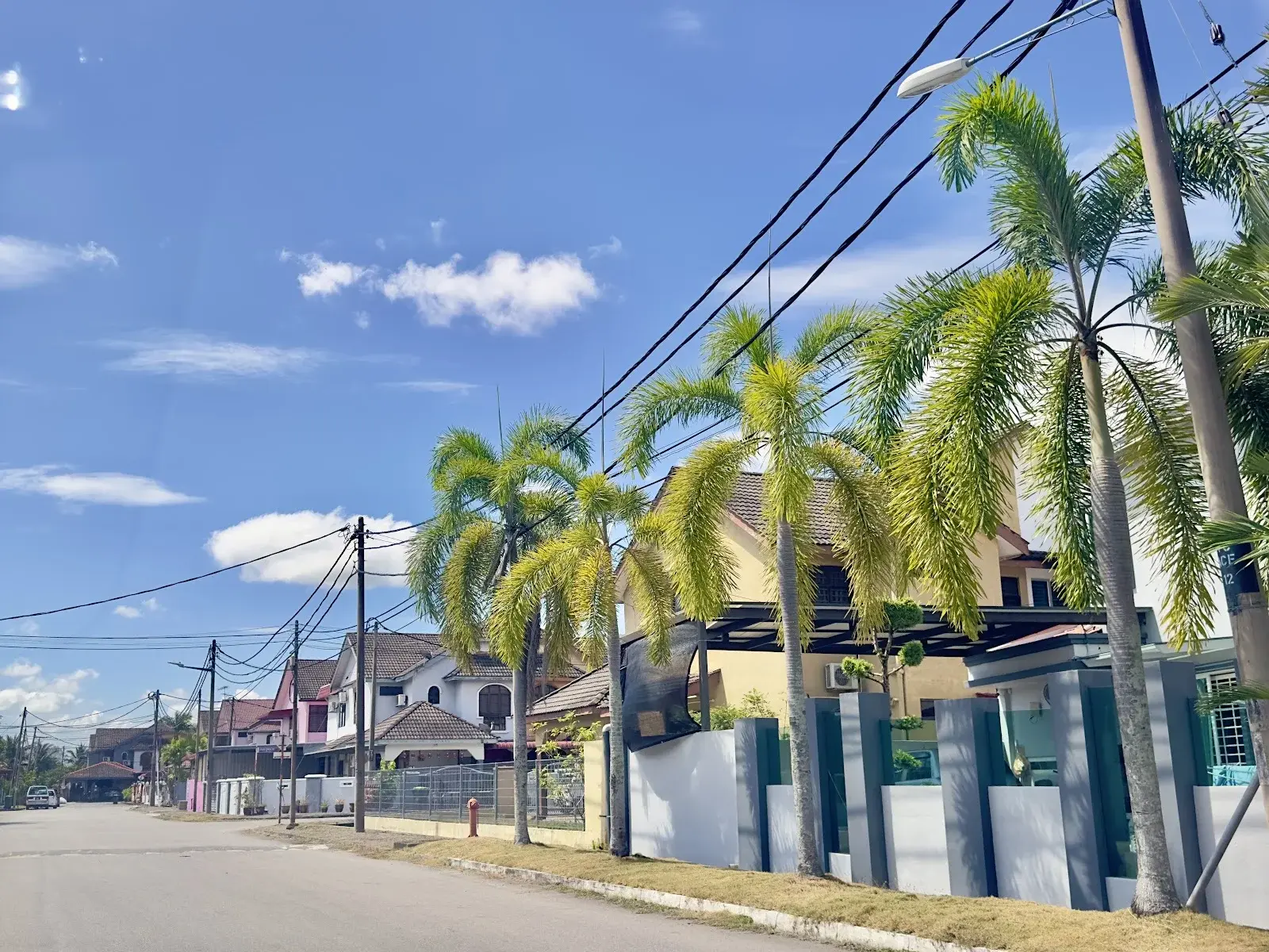 Sumber: Google Places (©2026)