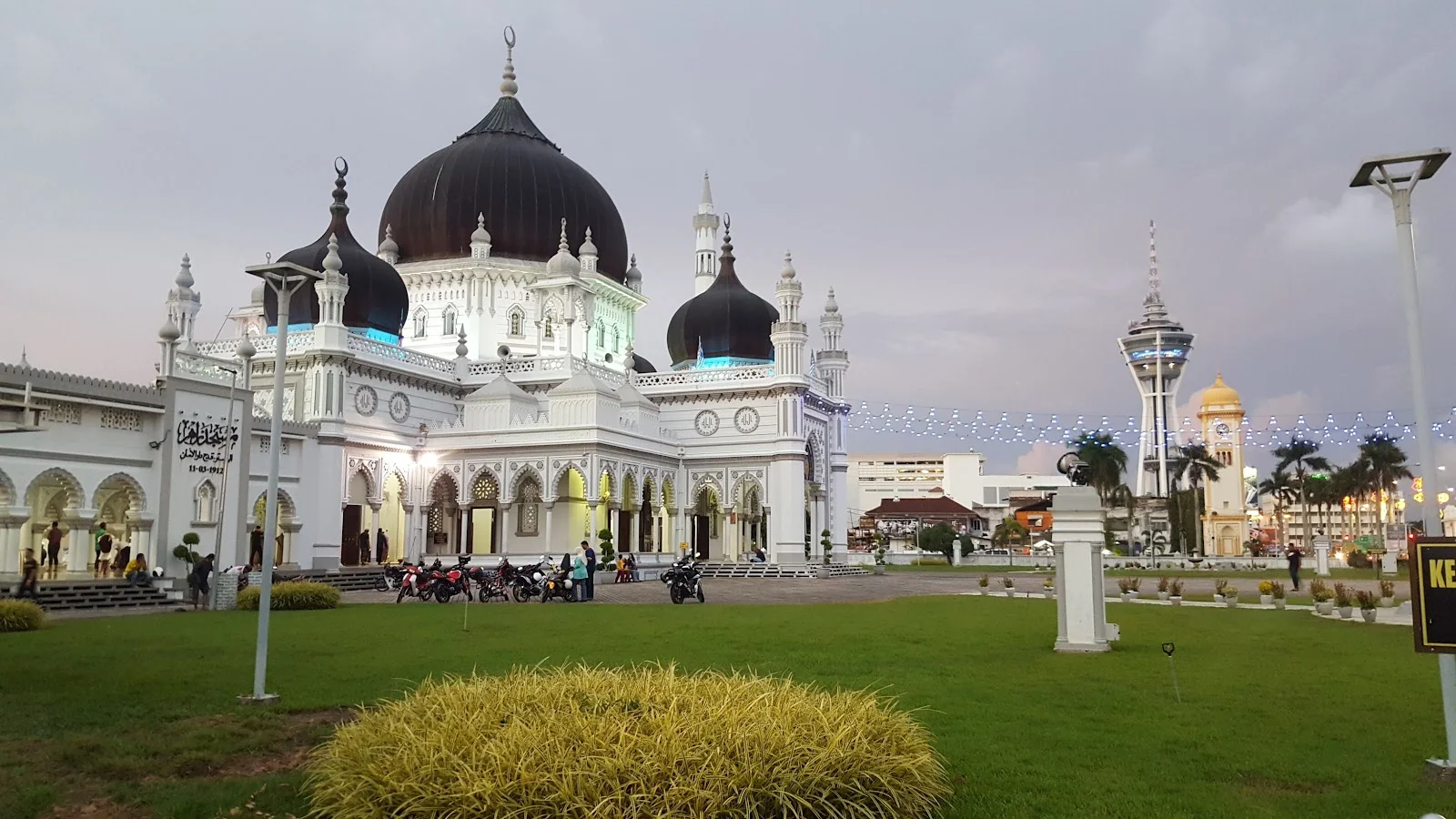 Sumber: Google Places (©2026)