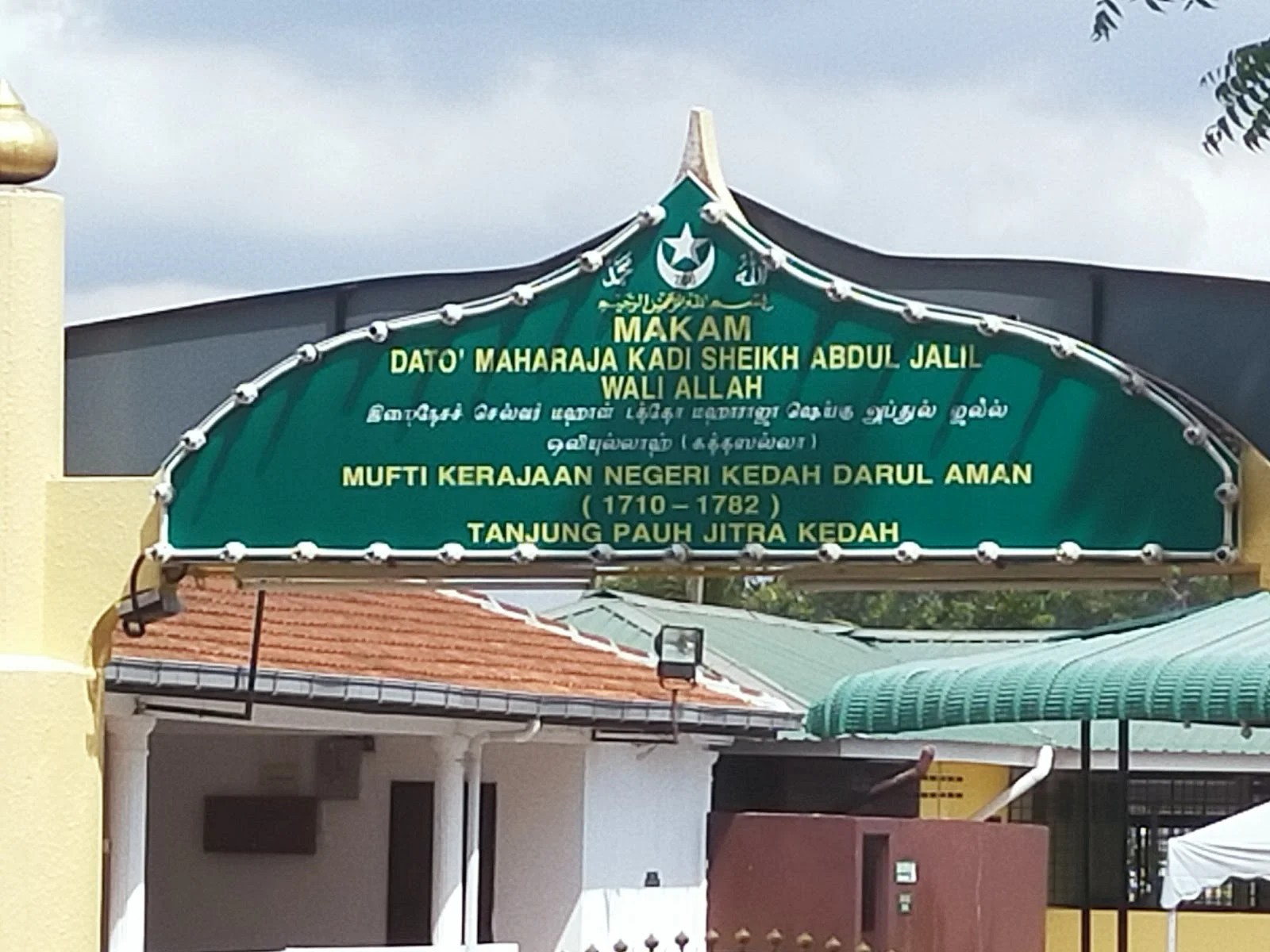 Sumber: Google Places (©2026)