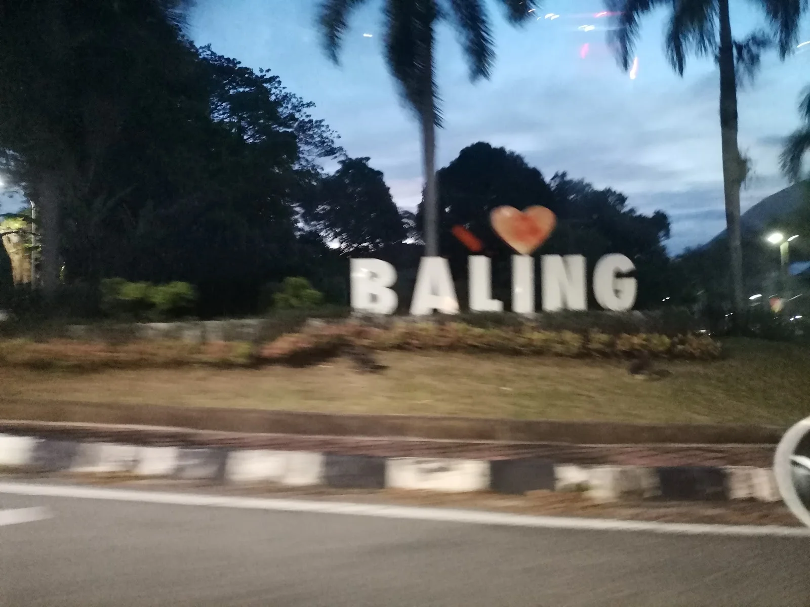 Sumber: Google Places (©2026)