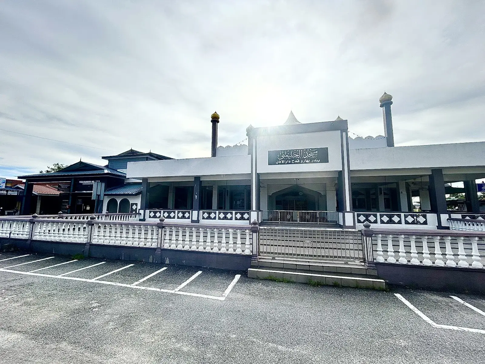 Sumber: Google Places (©2026)