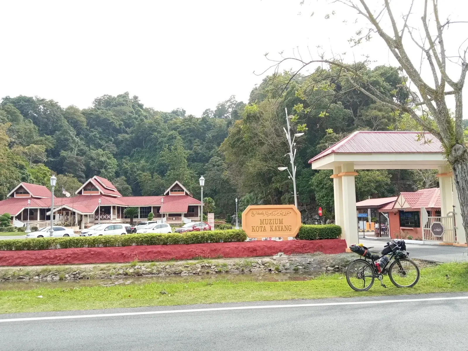 Sumber: Google Places (©2026)