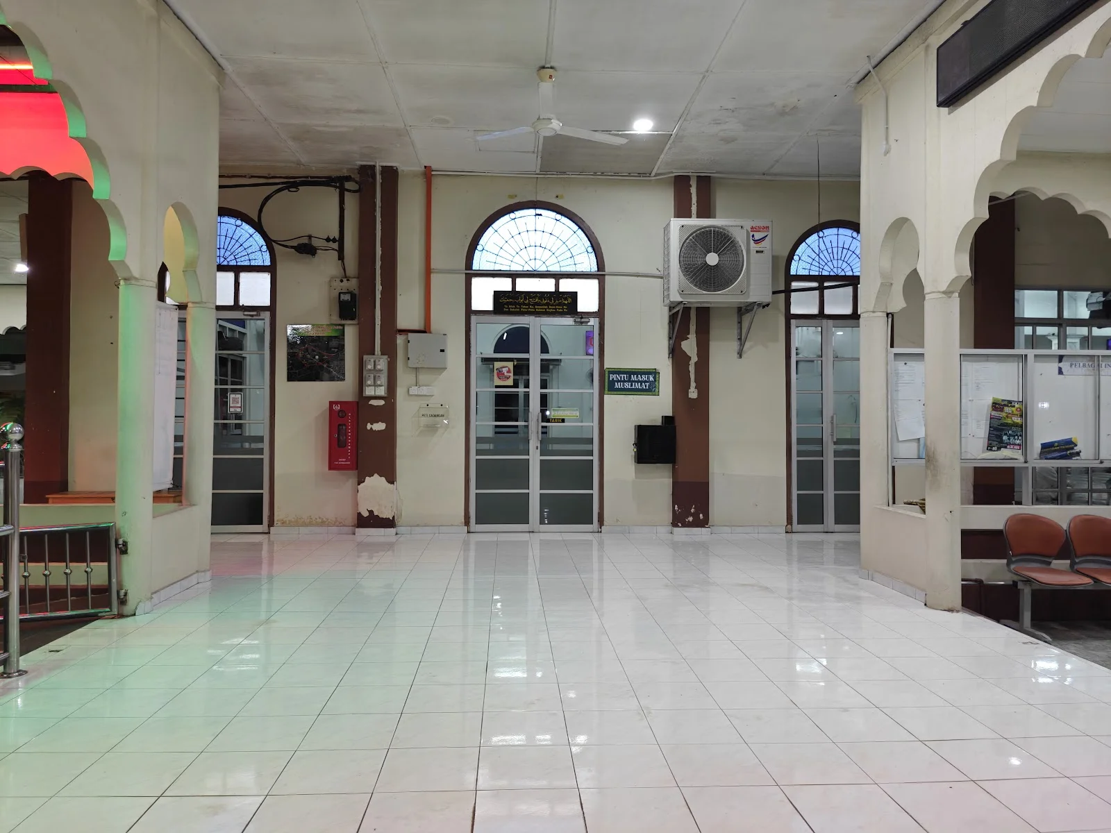 Sumber: Google Places (©2026)