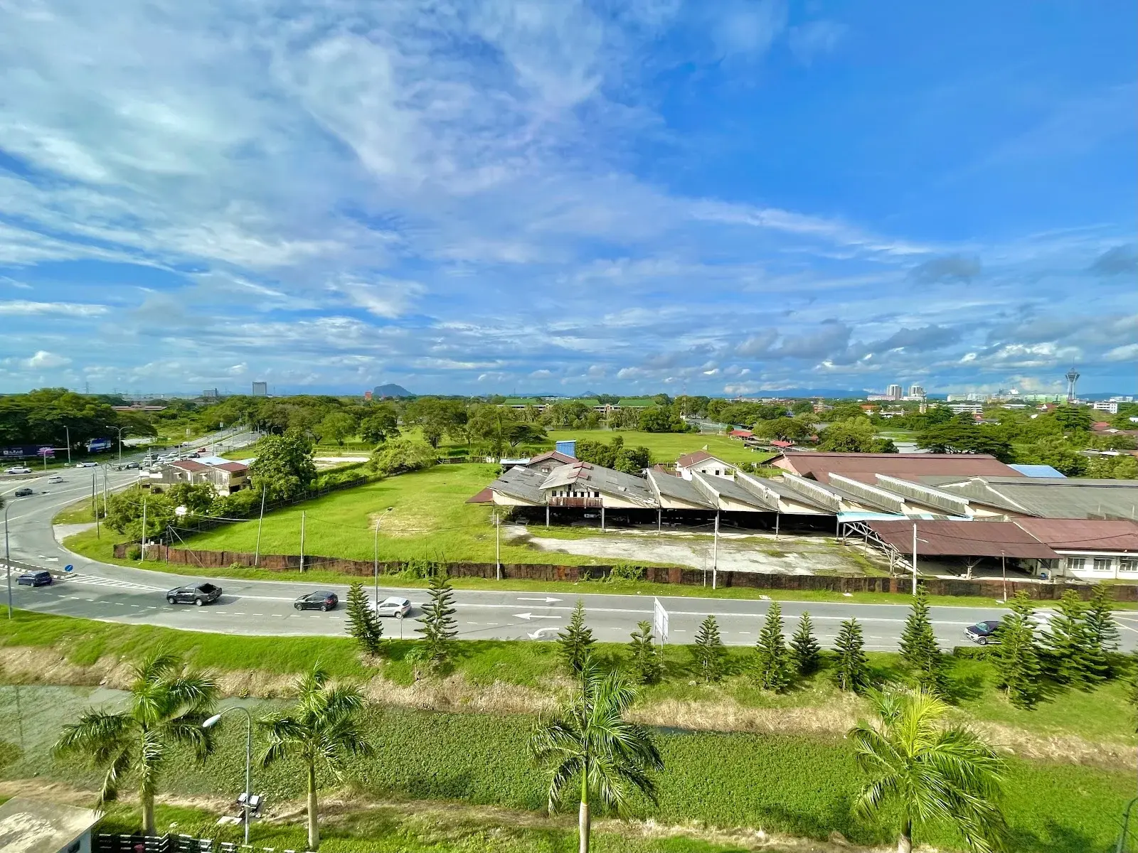 Sumber: Google Places (©2026)