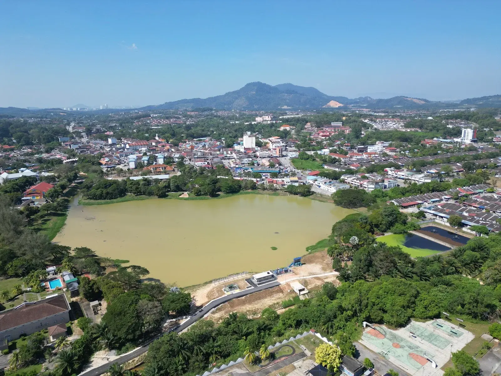 Sumber: Google Places (©2026)