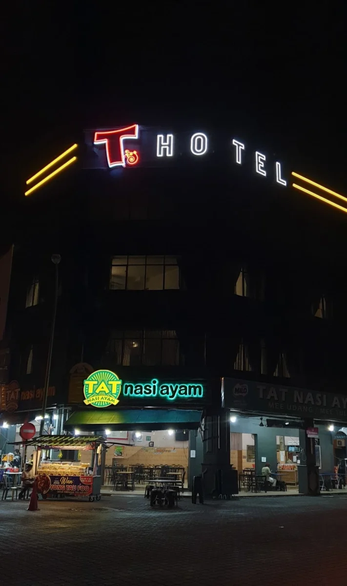 Sumber: Google Places (©2026)