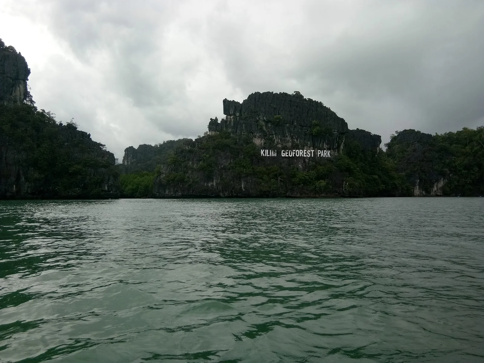 Sumber: Google Places (©2026)