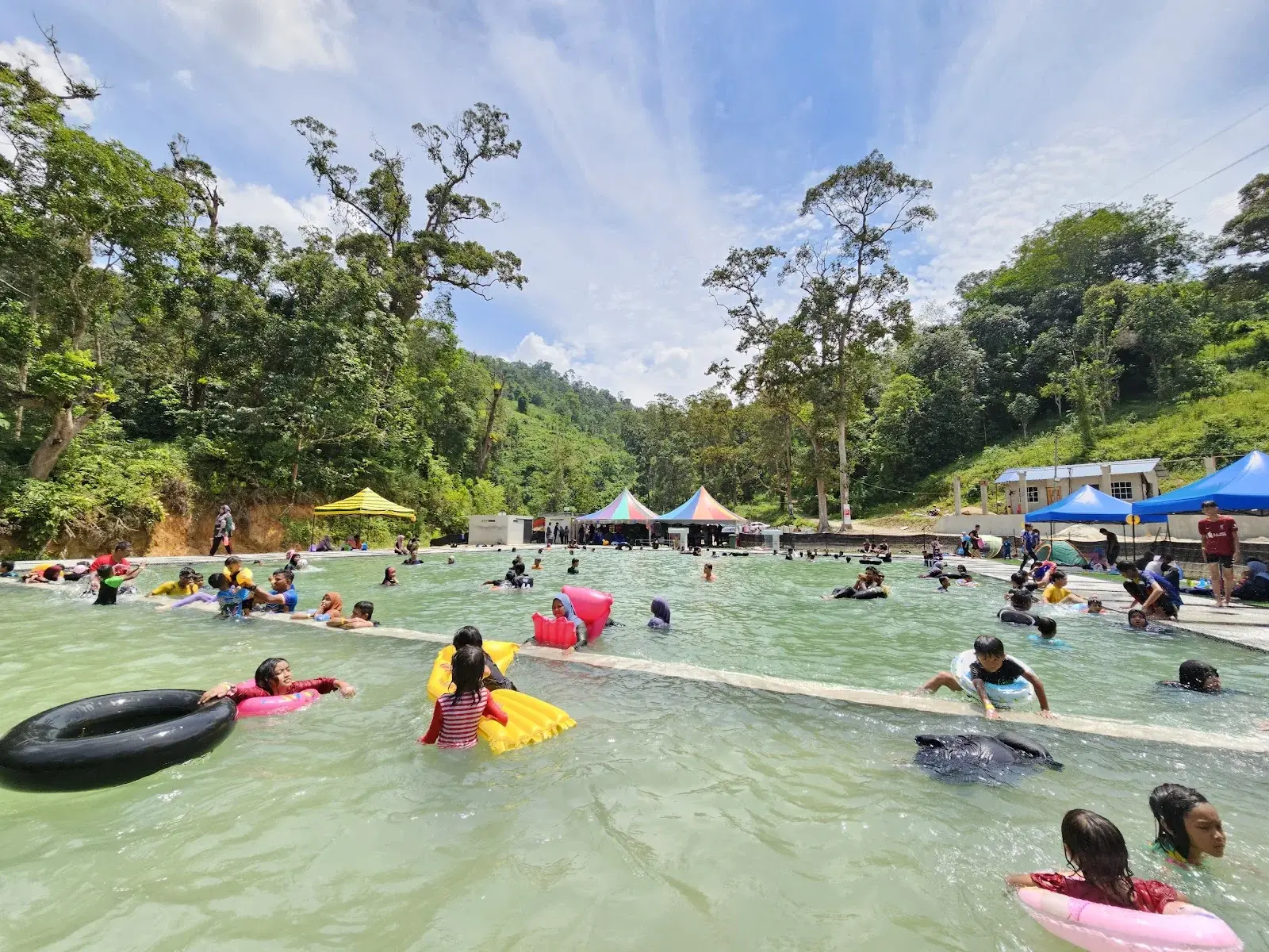 Sumber: Google Places (©2026)