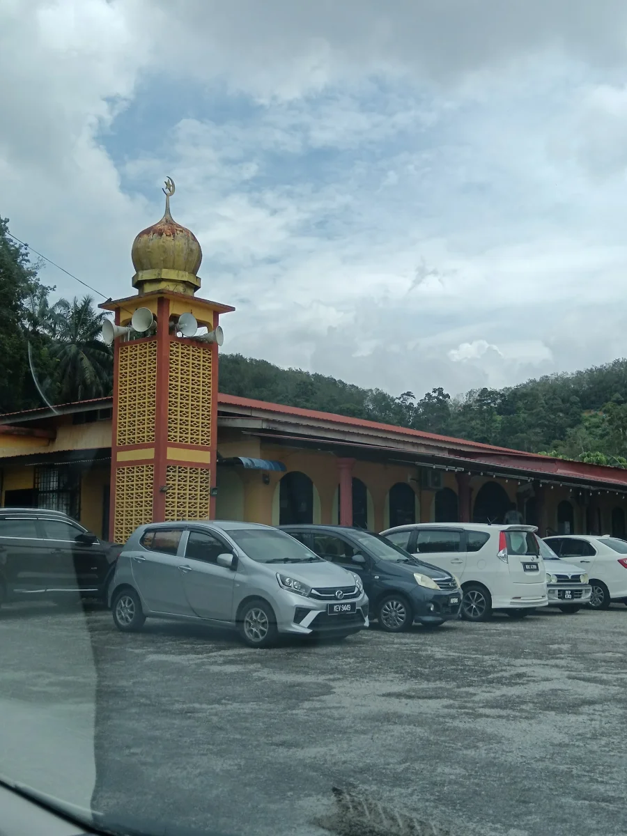 Sumber: Google Places (©2026)