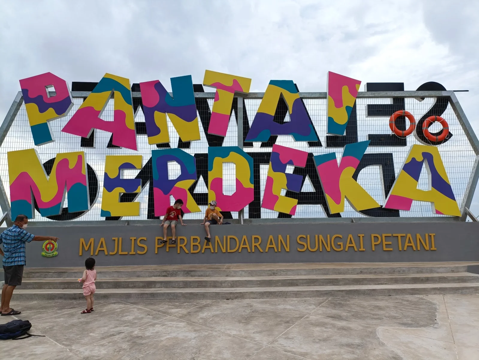 Sumber: Google Places (©2026)