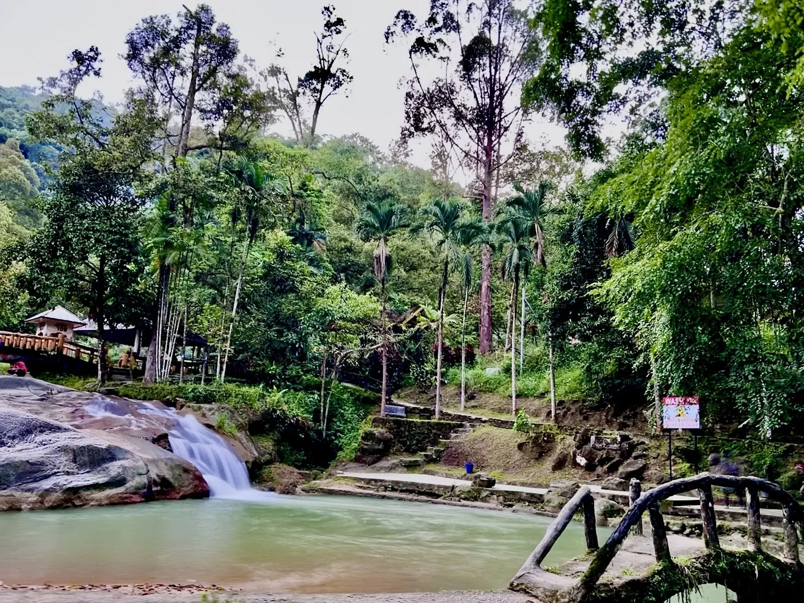 Sumber: Google Places (©2026)