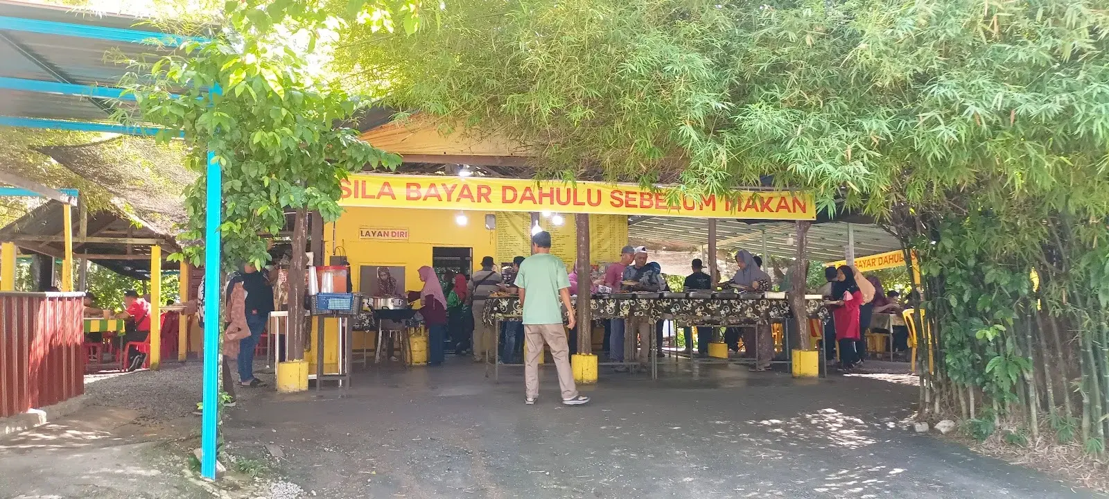 Sumber: Google Places (©2026)