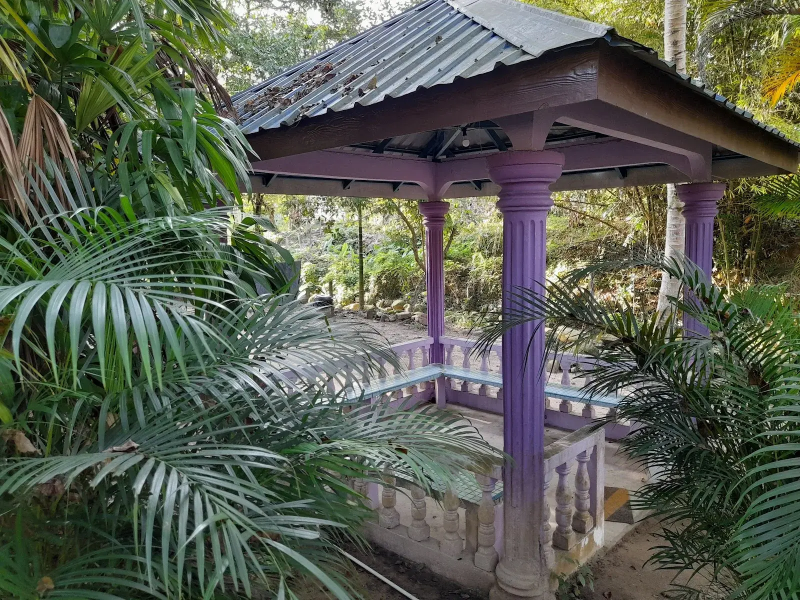 Sumber: Google Places (©2026)
