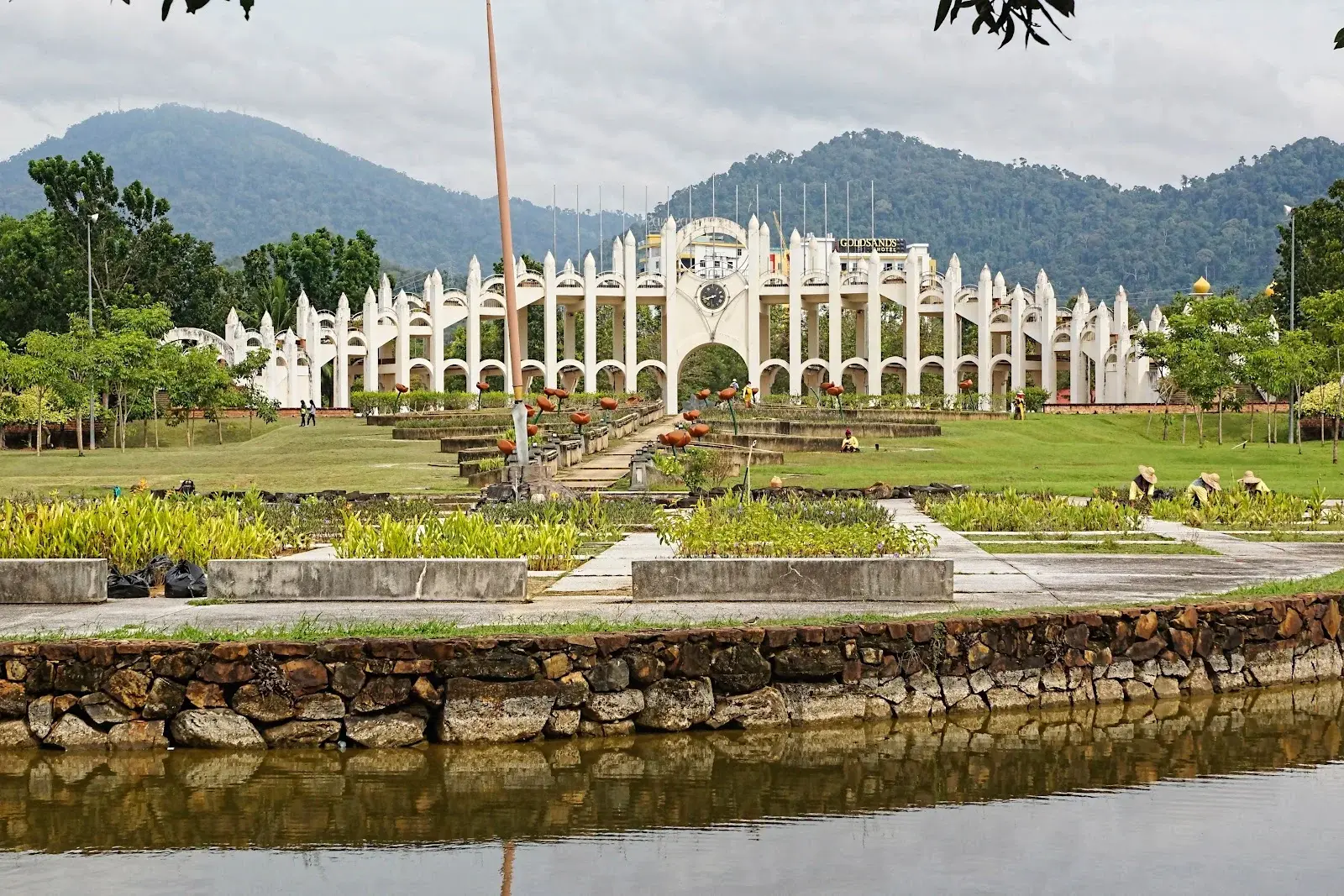 Sumber: Google Places (©2026)