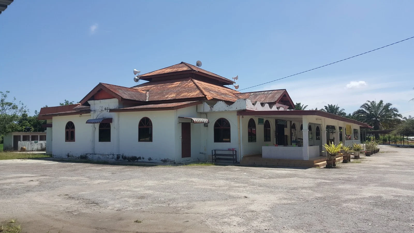 Sumber: Google Places (©2026)