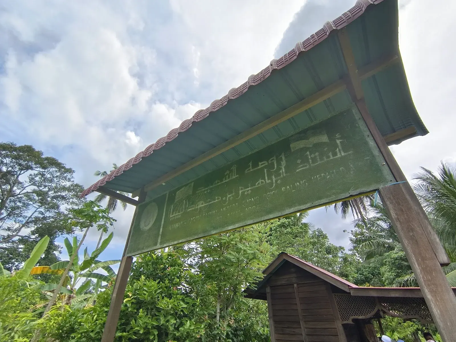 Sumber: Google Places (©2026)