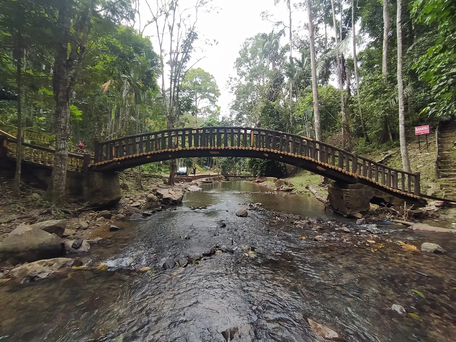 Sumber: Google Places (©2026)