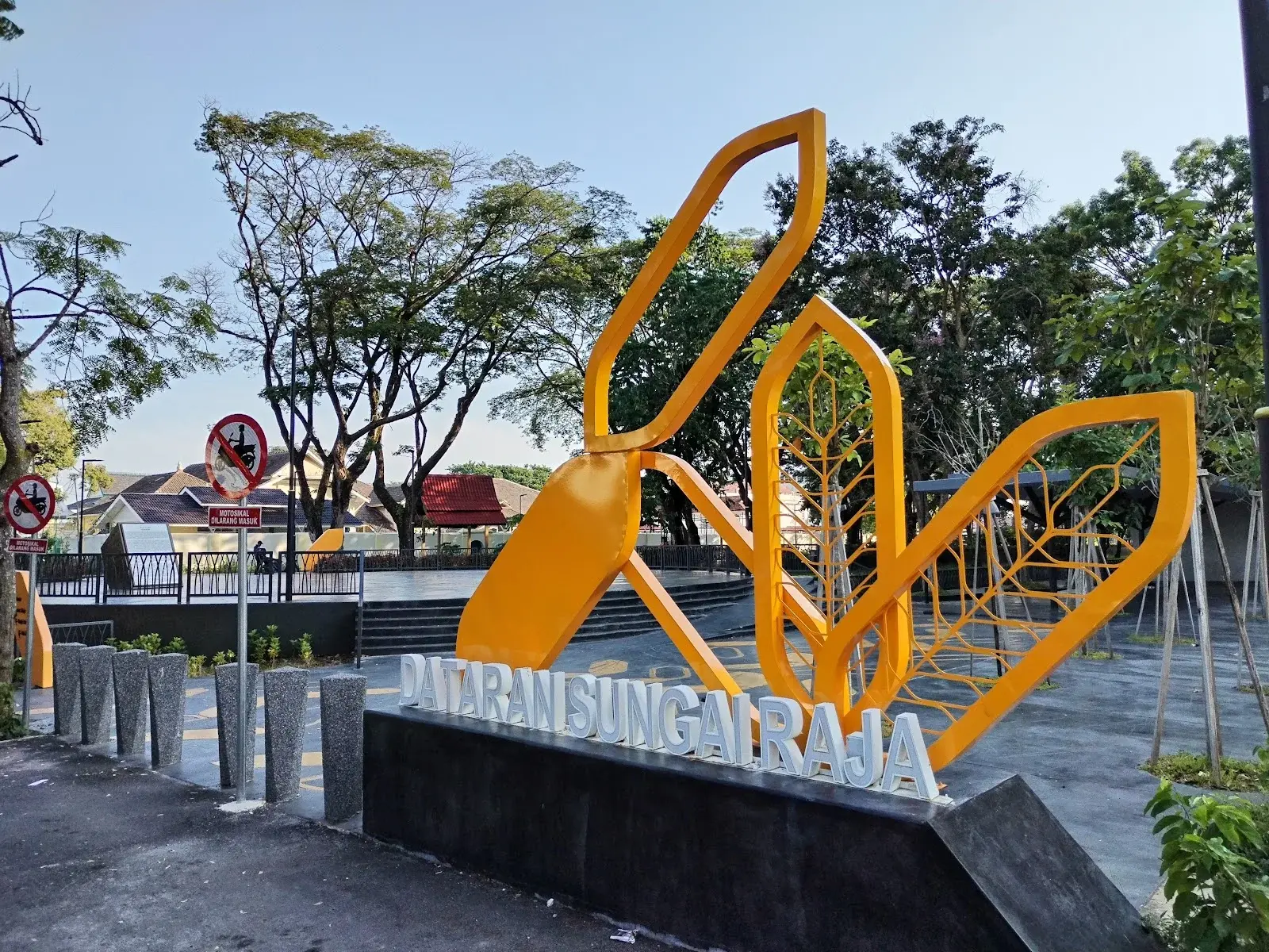 Sumber: Google Places (©2026)
