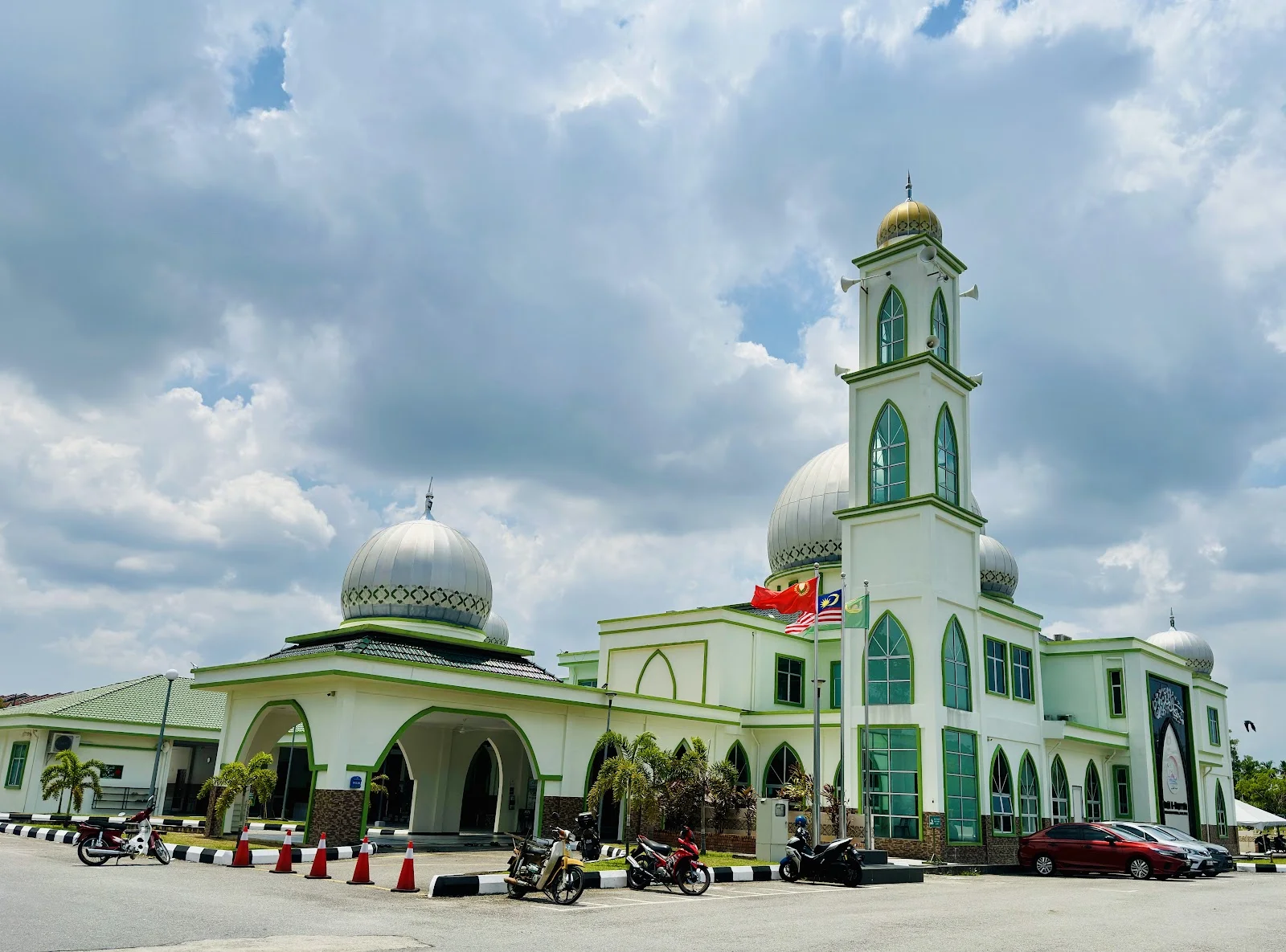 Sumber: Google Places (©2026)