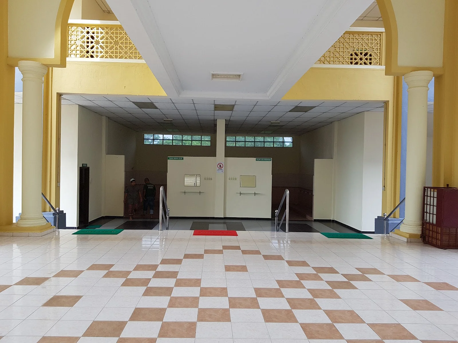 Sumber: Google Places (©2026)