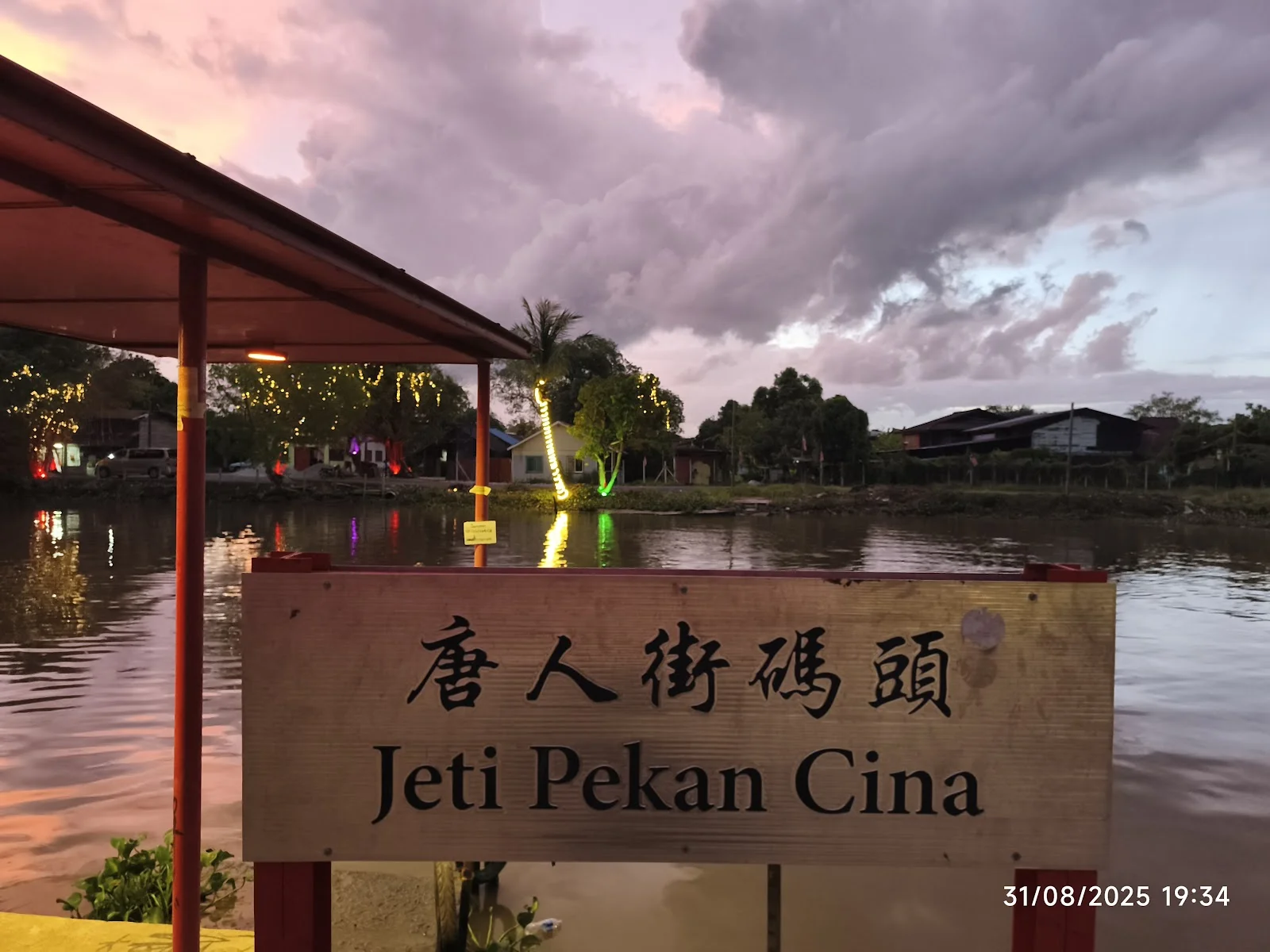 Sumber: Google Places (©2026)