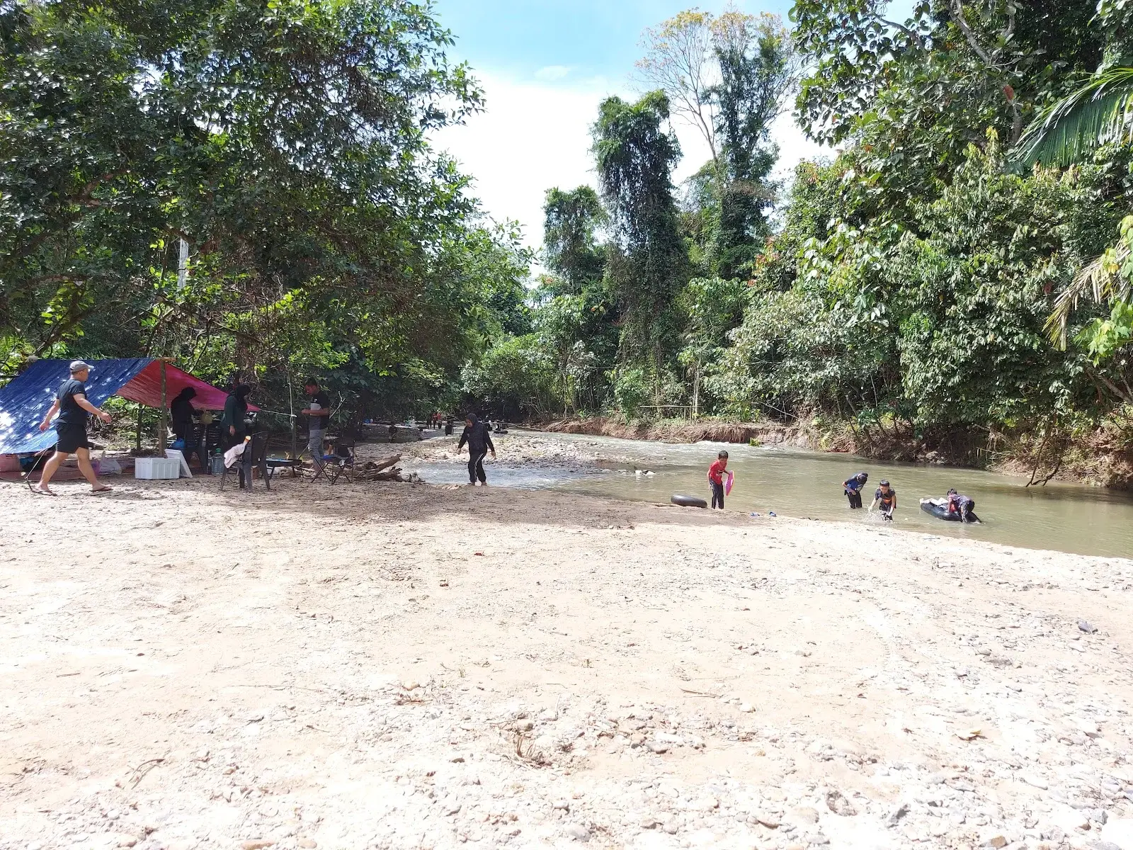 Sumber: Google Places (©2026)
