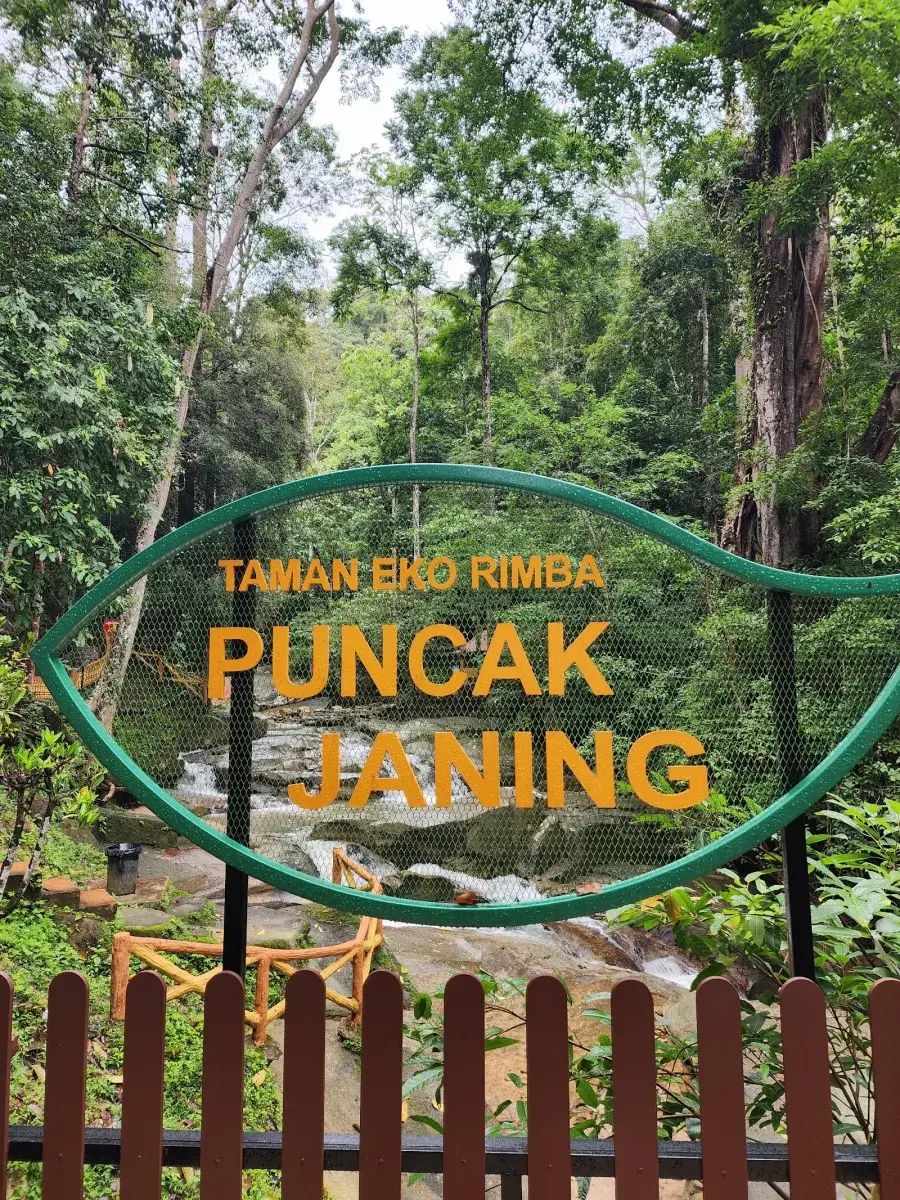 Sumber: Google Places (©2026)