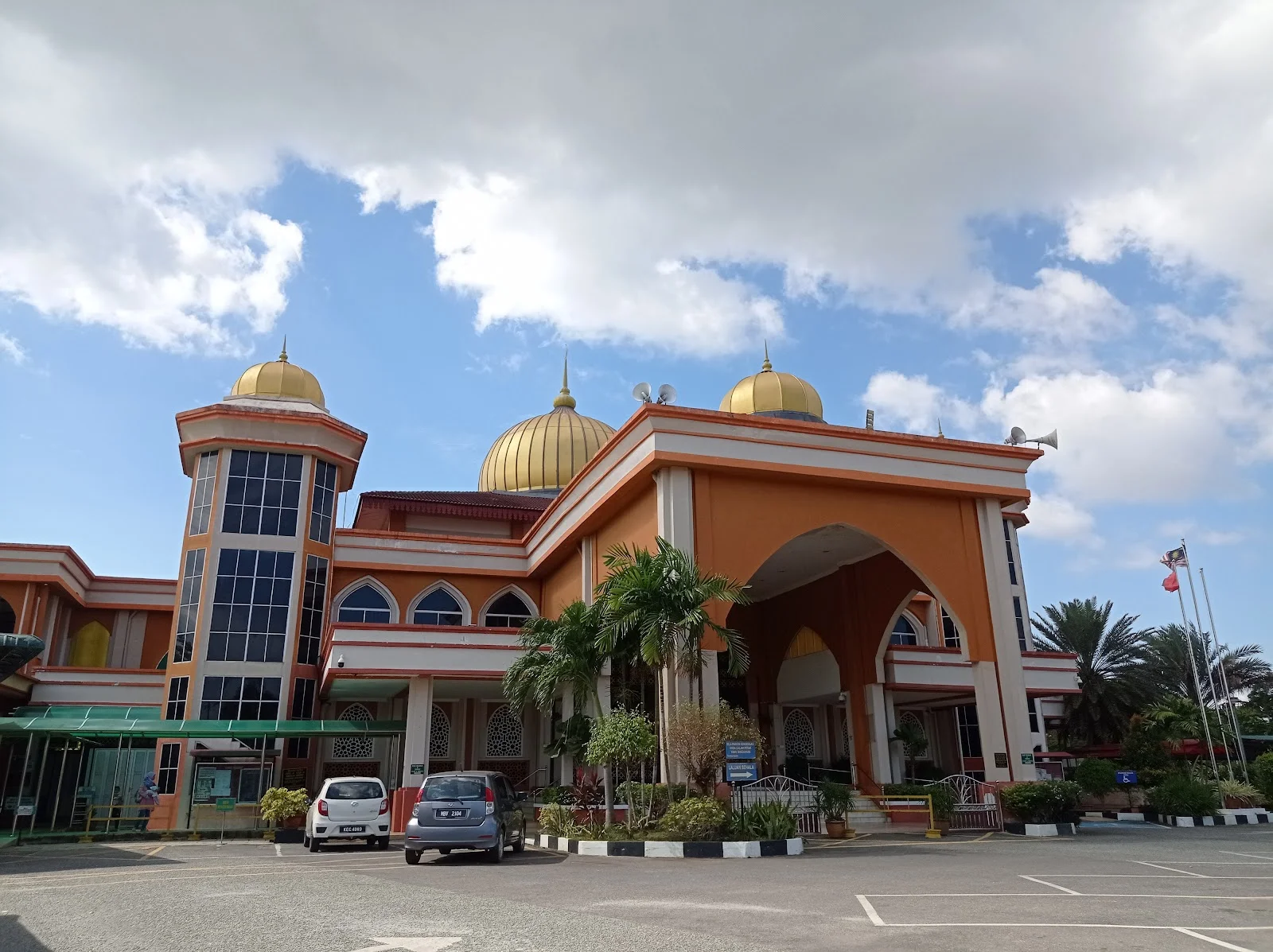 Sumber: Google Places (©2026)