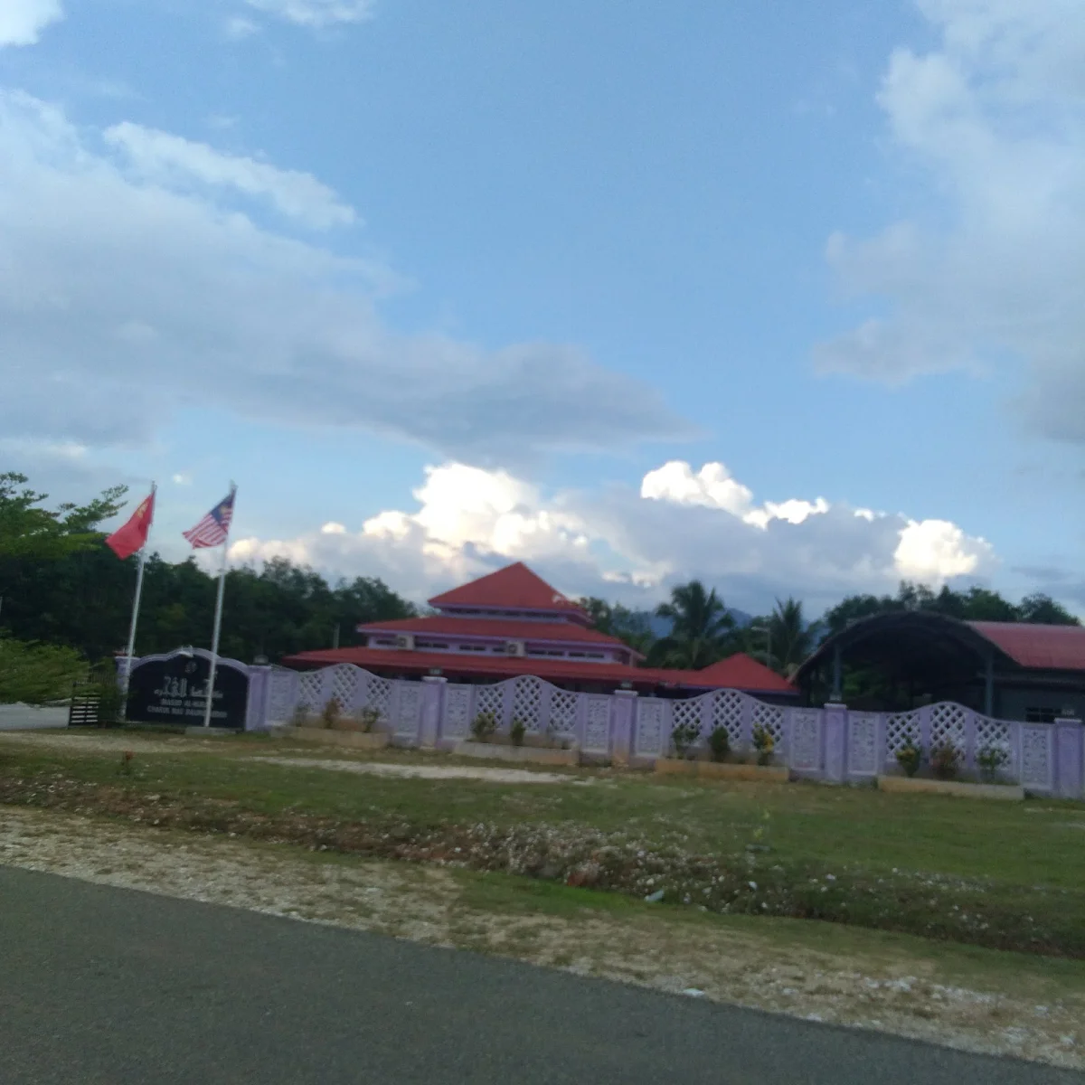 Sumber: Google Places (©2026)