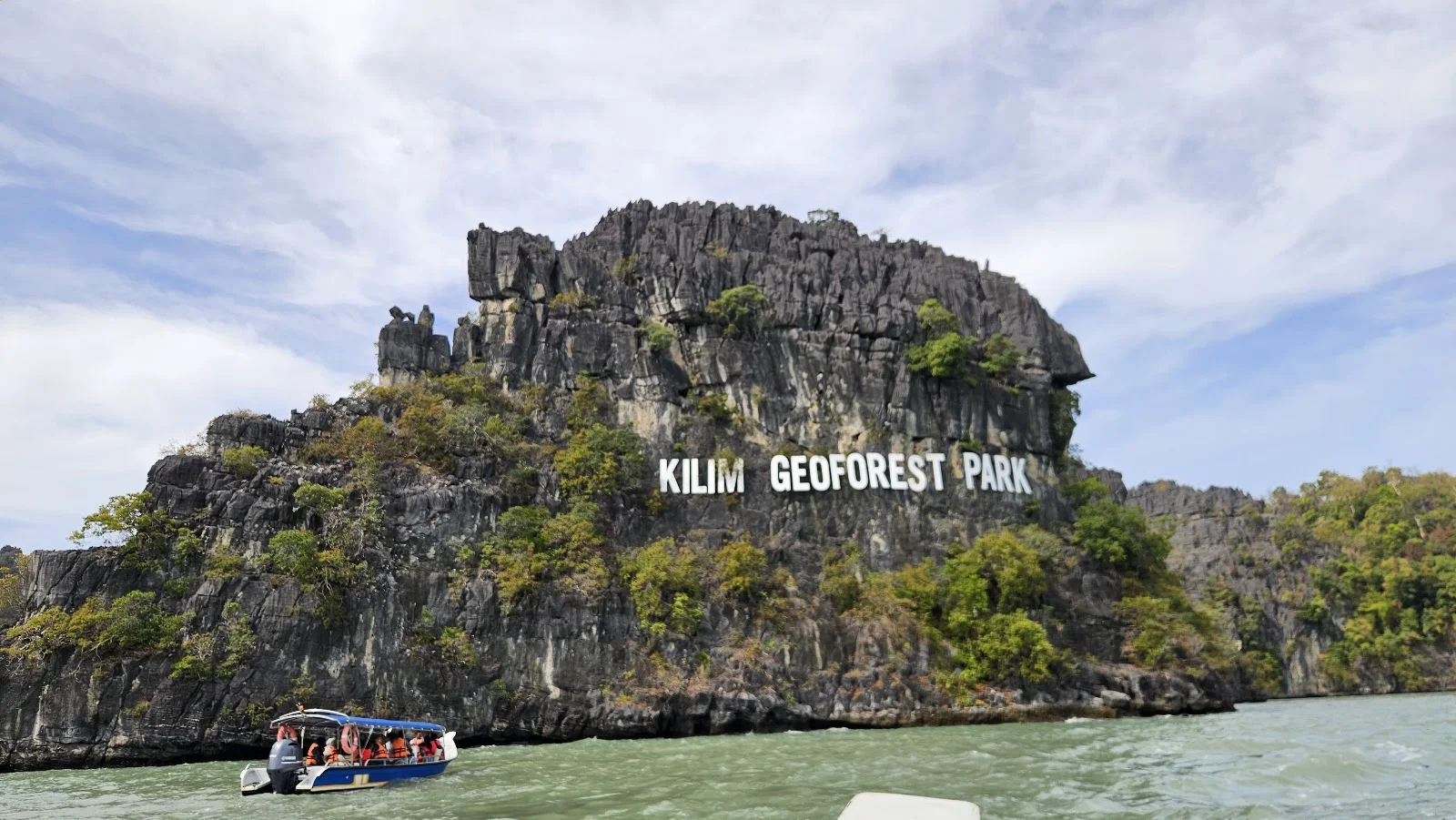 Sumber: Google Places (©2026)