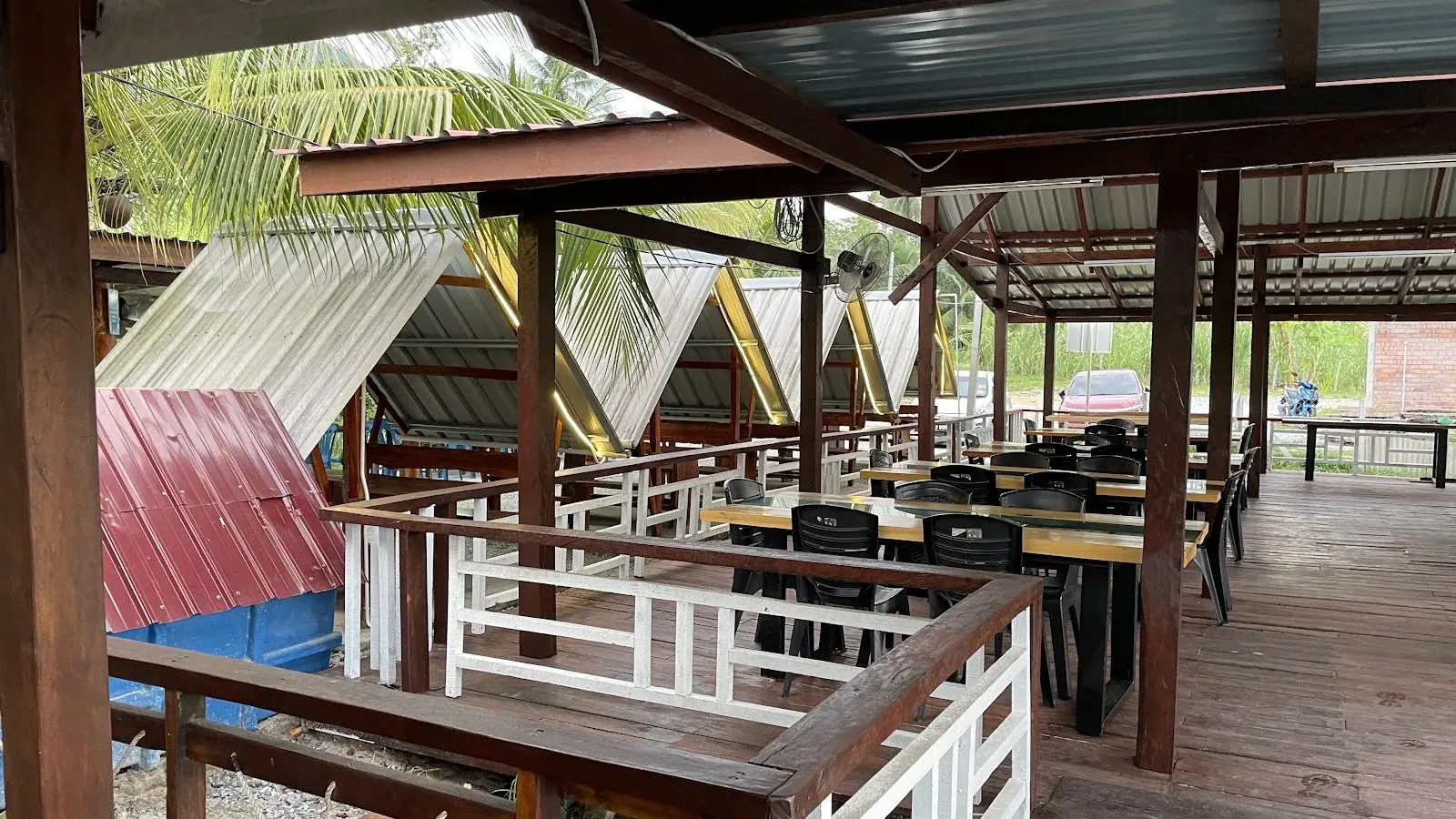 Sumber: Google Places (©2026)