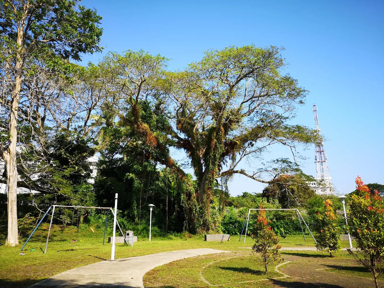 Sumber: Google Places (©2026)
