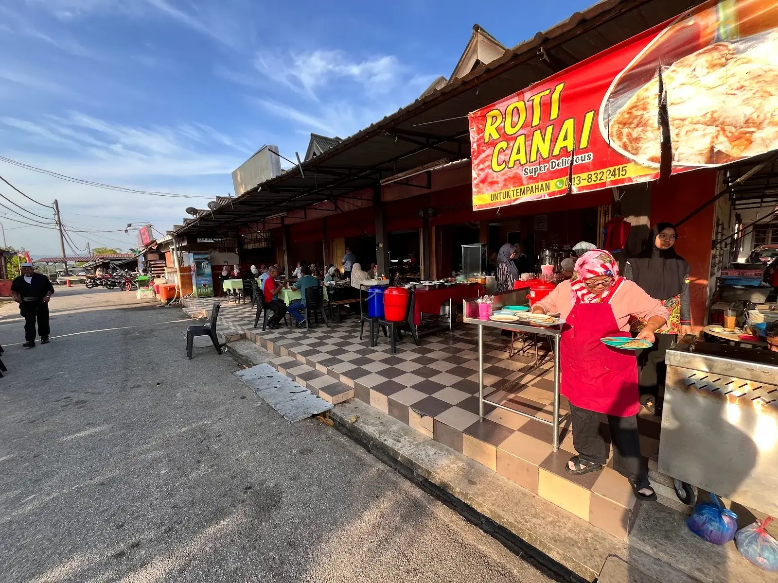 Sumber: Google Places (©2026)