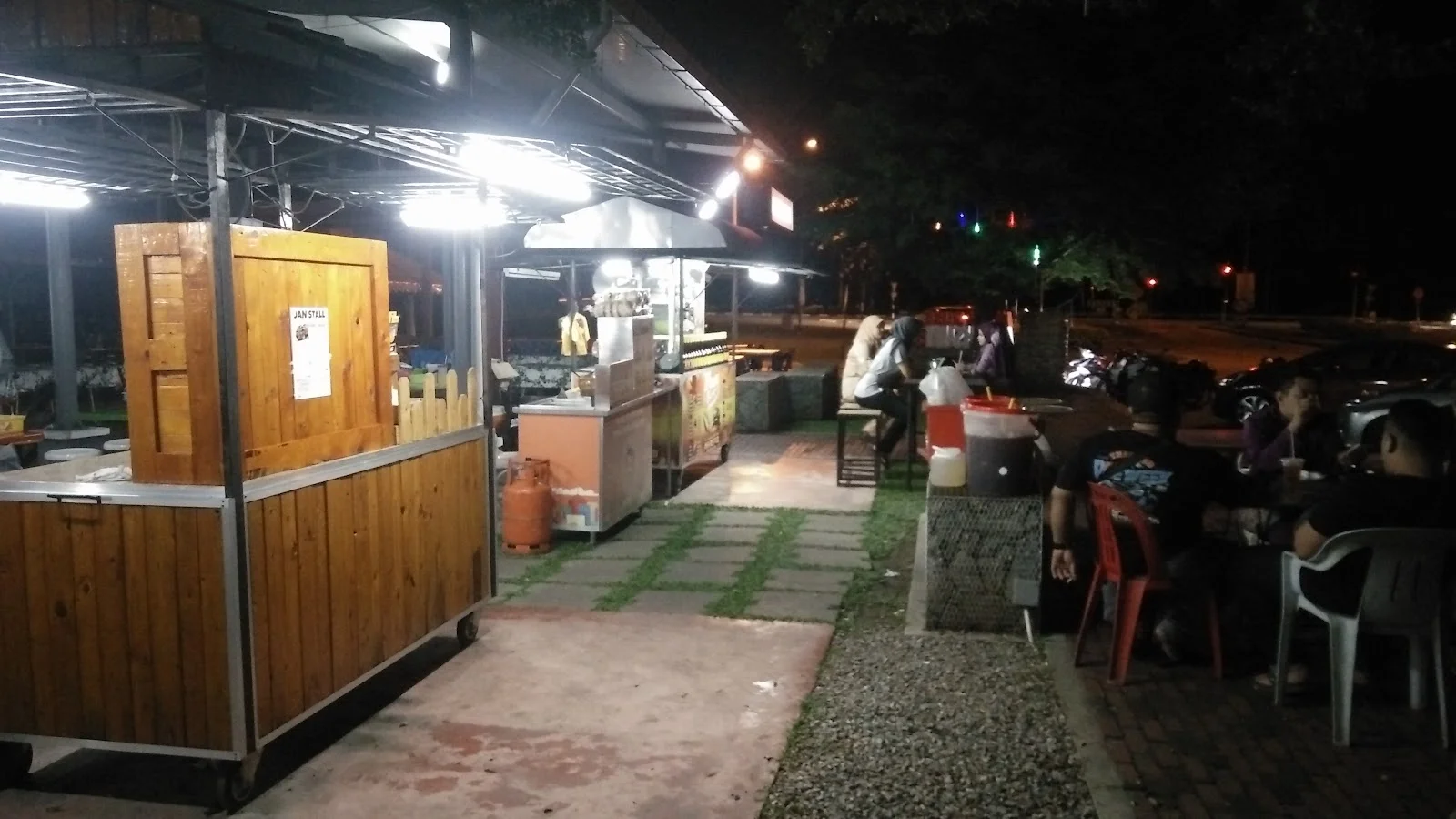 Sumber: Google Places (©2026)